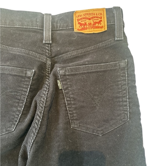 Levi's Ribcage Straight Ankle Corduroy Pants - Picture 8 of 11